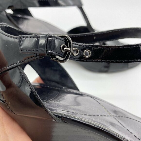 CIRCA Joan & David Black Patent Sandals - Picture 4 of 12